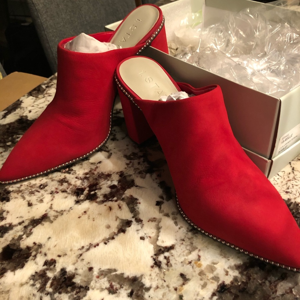 New Condition Women’s Sz 12 Red Velvet Clogs